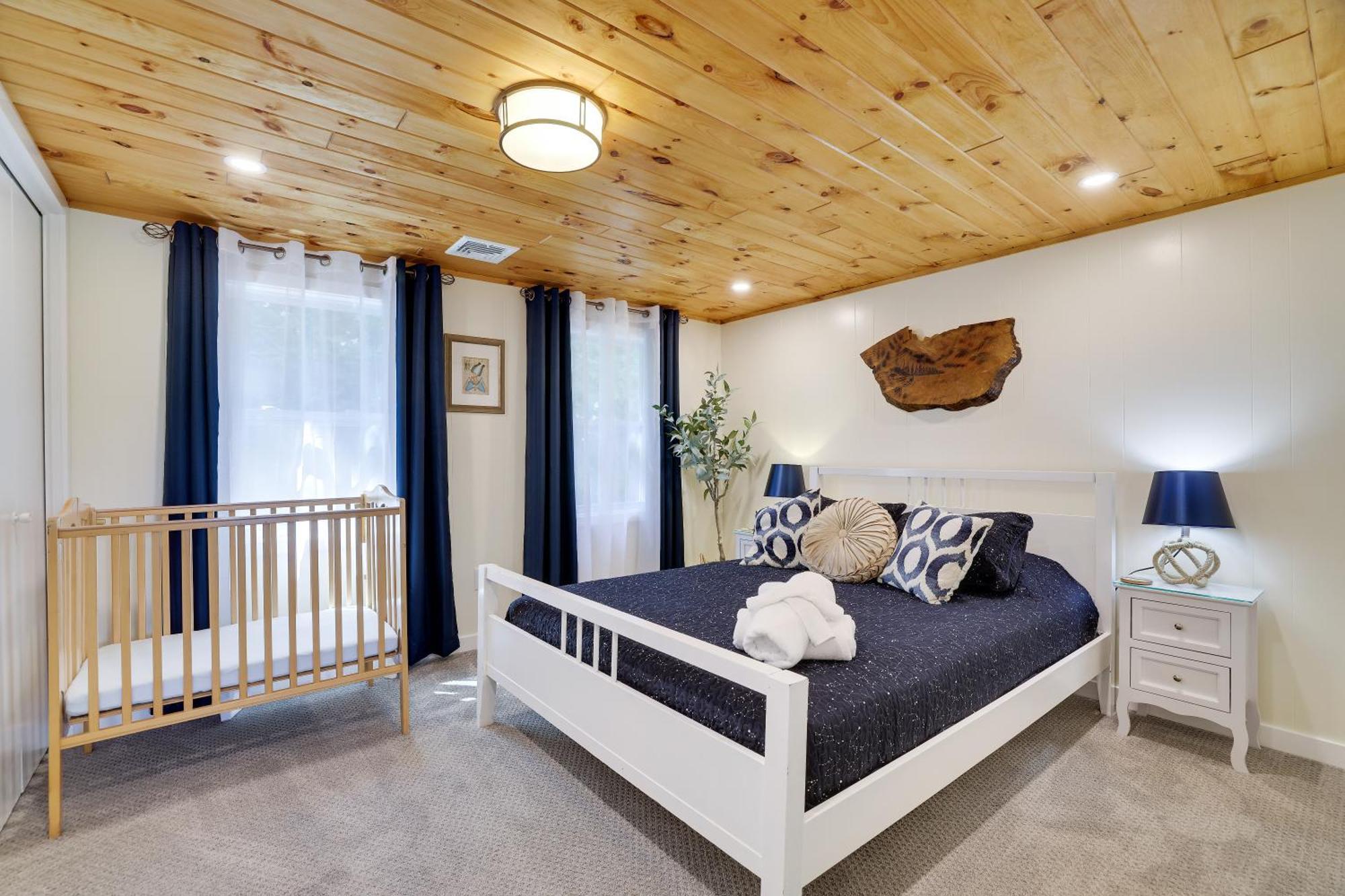 Albrightsville Poconos Brand New Lakefront Oasis 1 Acre, Hottub Gameroom Firepits Talk About Privacy מראה חיצוני תמונה